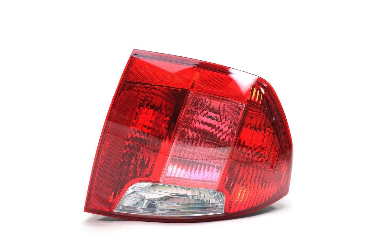 Foco Trasero Derecho Alternativa 924021E039 Nw Accent 06-11